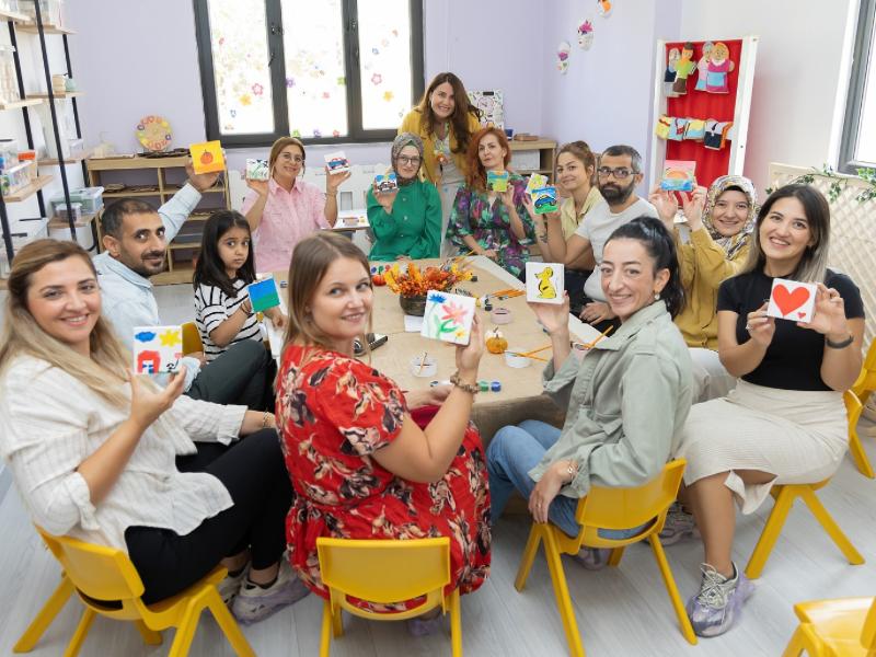ANNE-BABALAR ÇOCUK OLUYOR PROGRAMIMIZ
