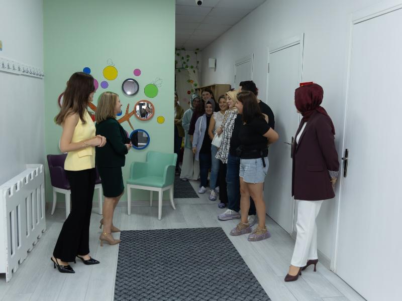 ANNE-BABALAR ÇOCUK OLUYOR PROGRAMIMIZ